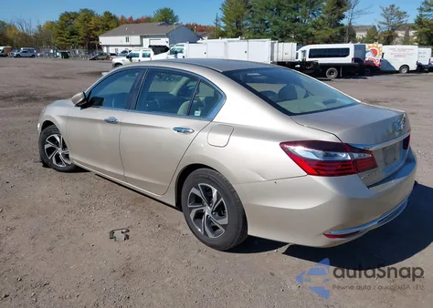 2017 Honda Accord Lx z USA, uszkodzony, nr VIN 1HGCR2F35HA152301